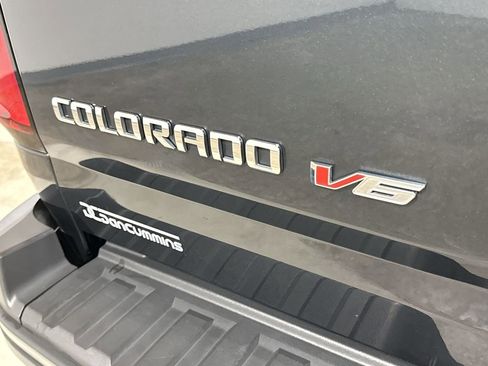 Used 2019 Chevrolet Colorado ZR2 w/ LPO, Premium Interior Package AWD/4WD image 25