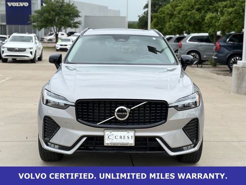 Certified 2025 Volvo XC60 B5 Core AWD/4WD image 4