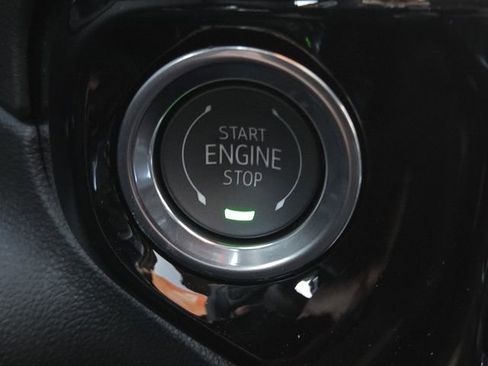 New 2025 GMC Sierra 2500 SLT w/ SLT Premium Package image 17