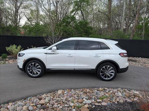 Certified 2023 Lincoln Nautilus Reserve w/ Equipment Group 201A AWD/4WD image 2