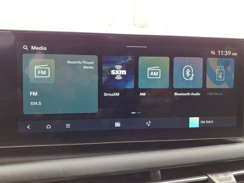 Used 2025 Hyundai Tucson SEL FWD image 5