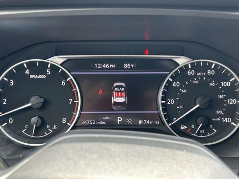 Used 2025 Nissan Rogue SV AWD/4WD image 29