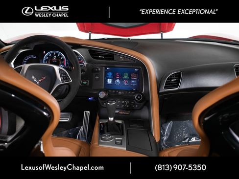Used 2015 Chevrolet Corvette Z06 w/ 3LZ Preferred Equipment Group RWD image 17