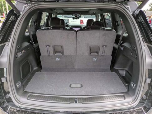 New 2026 Jeep Grand Cherokee L Limited AWD/4WD image 13
