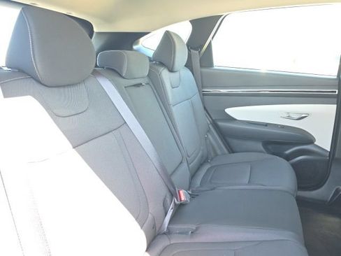 Certified 2024 Hyundai Tucson SE FWD image 7