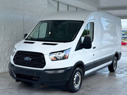Used 2019 Ford Transit 250 148 Medium Roof RWD image 1