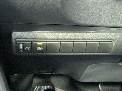 Used 2024 Toyota Corolla LE FWD image 16