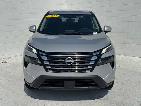 Used 2024 Nissan Rogue SV FWD image 7