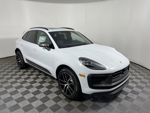 New 2026 Porsche Macan Turbo AWD/4WD image 9