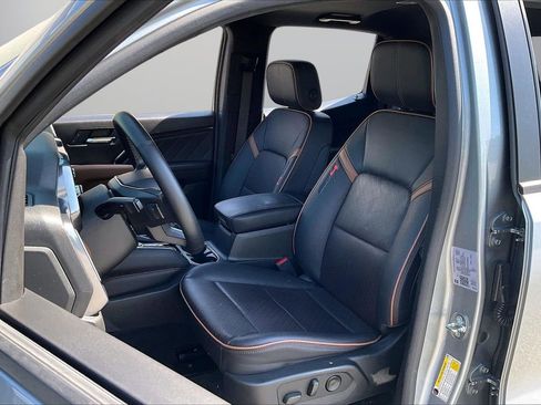 Used 2023 GMC Canyon AT4 w/ AT4 Premium Package AWD/4WD image 22