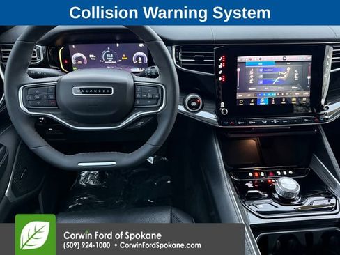 Used 2022 Jeep Wagoneer Series III w/ Flexible Seating Group image 3