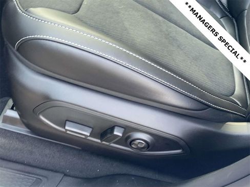 New 2025 Jeep Grand Cherokee Altitude image 44