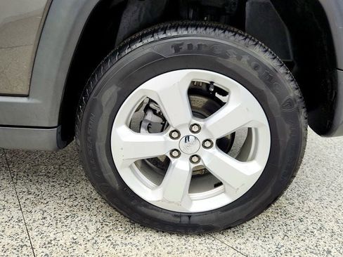 Used 2020 Jeep Compass Latitude image 9