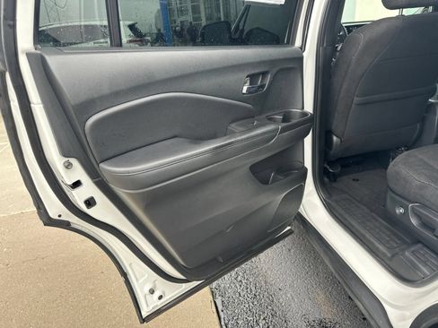 Used 2022 Honda Pilot Sport image 28