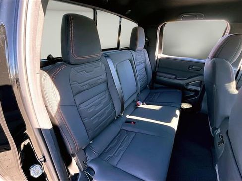 New 2026 Nissan Frontier Pro-X w/ Pro-X Convenience Package image 9