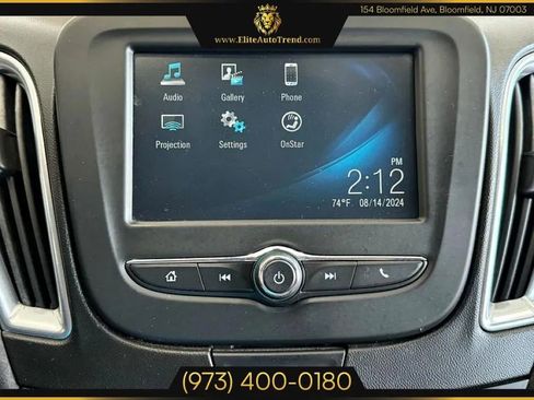 Used 2017 Chevrolet Malibu LT image 15