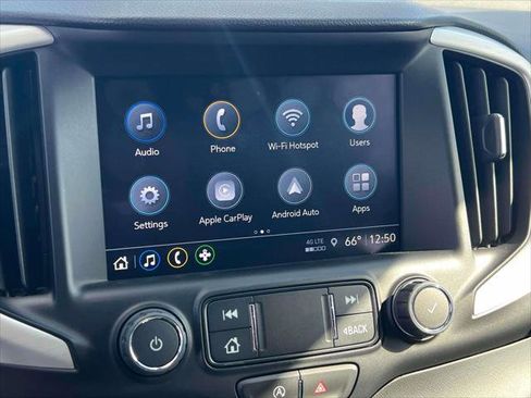 Used 2022 GMC Terrain SLT w/ Tech Package image 29