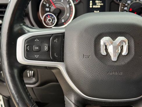 Used 2024 RAM 2500 Big Horn AWD/4WD image 17