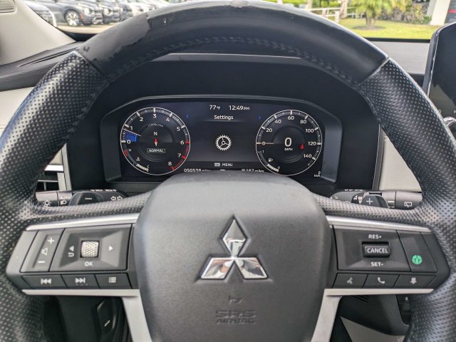 Used 2024 Mitsubishi Outlander SEL FWD image 26