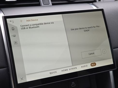 Used 2025 Land Rover Discovery Sport S image 13