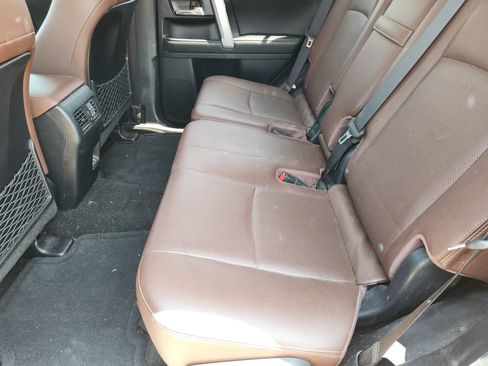 Used 2021 Toyota 4Runner Limited AWD/4WD image 35