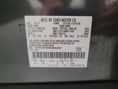 Used 2017 Ford Explorer Limited FWD image 33