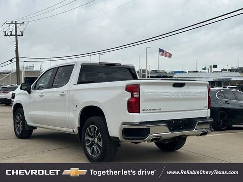 Used 2023 Chevrolet Silverado 1500 LT AWD/4WD image 3