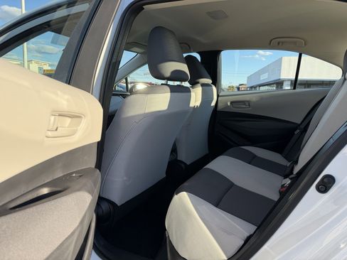Used 2025 Toyota Corolla LE image 15