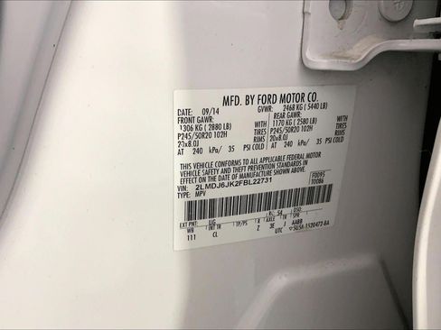 Used 2015 Lincoln MKX FWD w/ Equipment Group 101A image 32