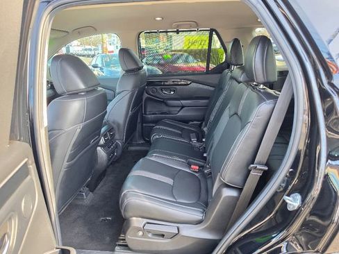 Used 2025 Honda Pilot EX-L image 22