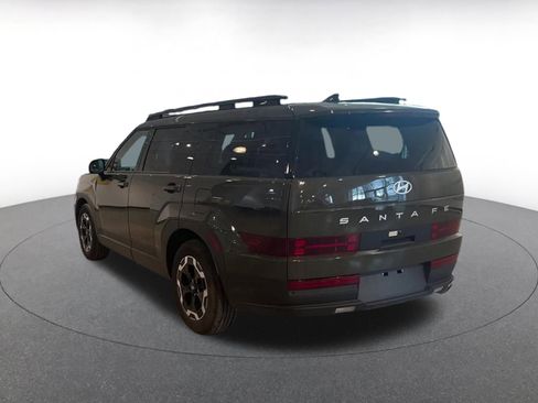 Used 2025 Hyundai Santa Fe SEL image 11