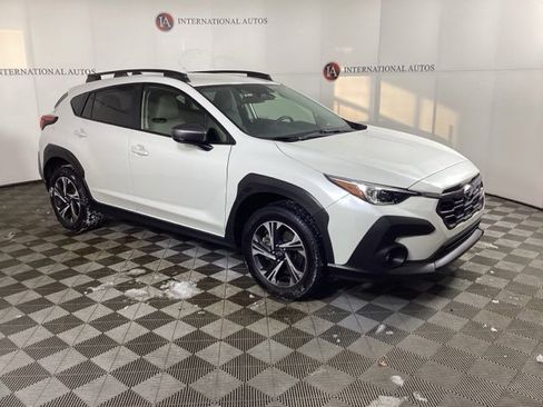 Certified 2024 Subaru Crosstrek 2.0i Premium image 3