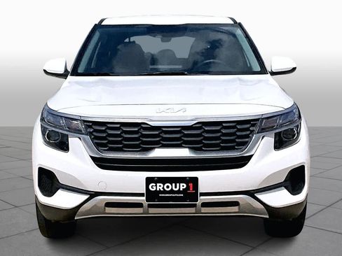 Used 2023 Kia Seltos LX image 4