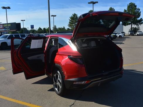 Used 2023 Hyundai Tucson Limited AWD/4WD image 17
