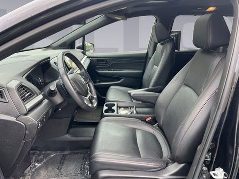 Used 2023 Honda Odyssey Sport image 10