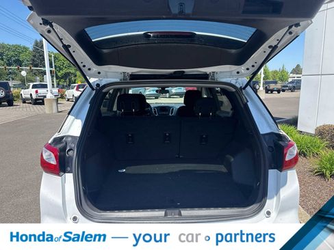 Used 2019 Chevrolet Equinox LT FWD image 19