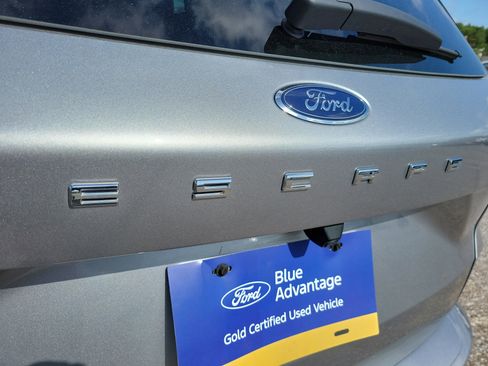 Certified 2024 Ford Escape ST-Line image 10