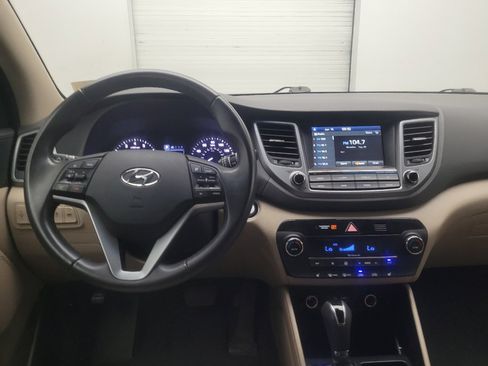 Used 2018 Hyundai Tucson Value w/ Cargo Package AWD/4WD image 22