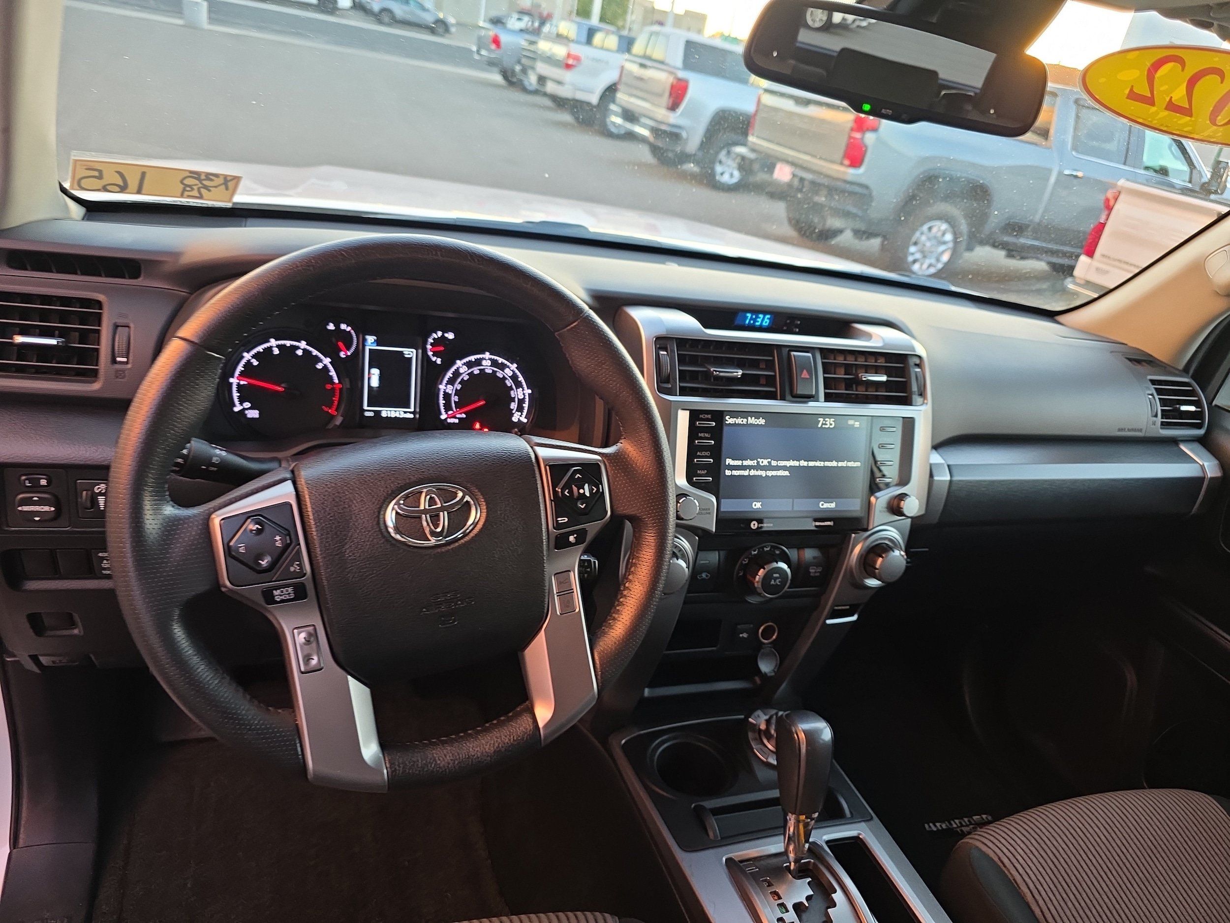 Used 2022 Toyota 4Runner SR5 AWD/4WD image 3