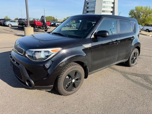 Used 2014 Kia Soul FWD image 6