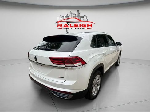 Used 2021 Volkswagen Atlas Cross Sport SEL image 9