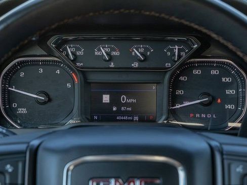 Certified 2023 GMC Sierra 2500 AT4 w/ AT4 Preferred Package AWD/4WD image 19