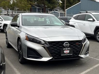 Used 2024 Nissan Altima 2.5 SR