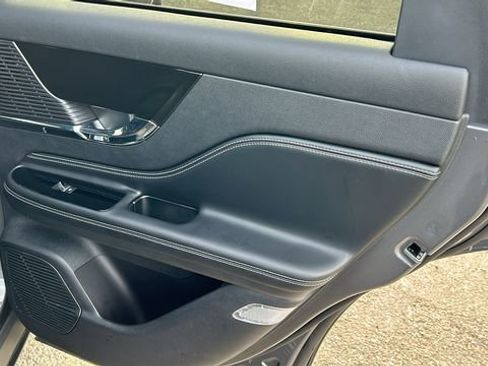 Used 2022 Lincoln Corsair Standard w/ Equipment Group 101A image 12