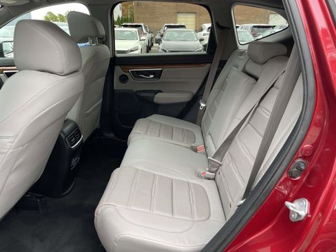 Used 2022 Honda CR-V Touring image 11