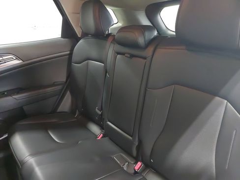 Used 2023 Kia Sportage EX AWD/4WD image 13