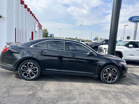 Used 2018 Ford Taurus SHO AWD/4WD image 6