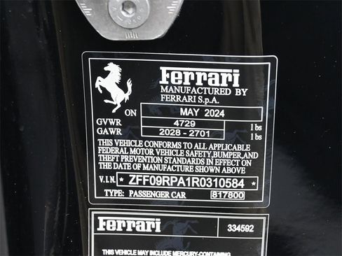 Used 2024 Ferrari Roma Spider image 26