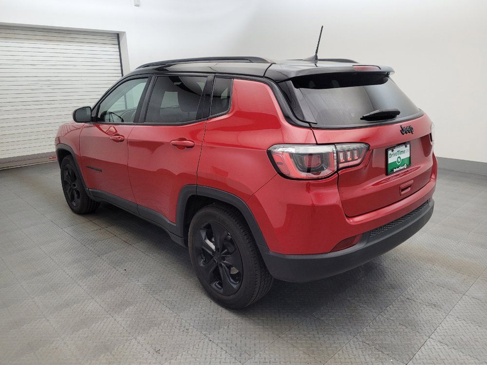 Used 2019 Jeep Compass Latitude FWD image 5