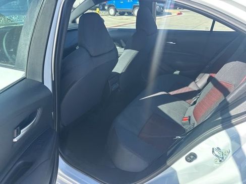 Used 2026 Toyota Corolla SE image 7
